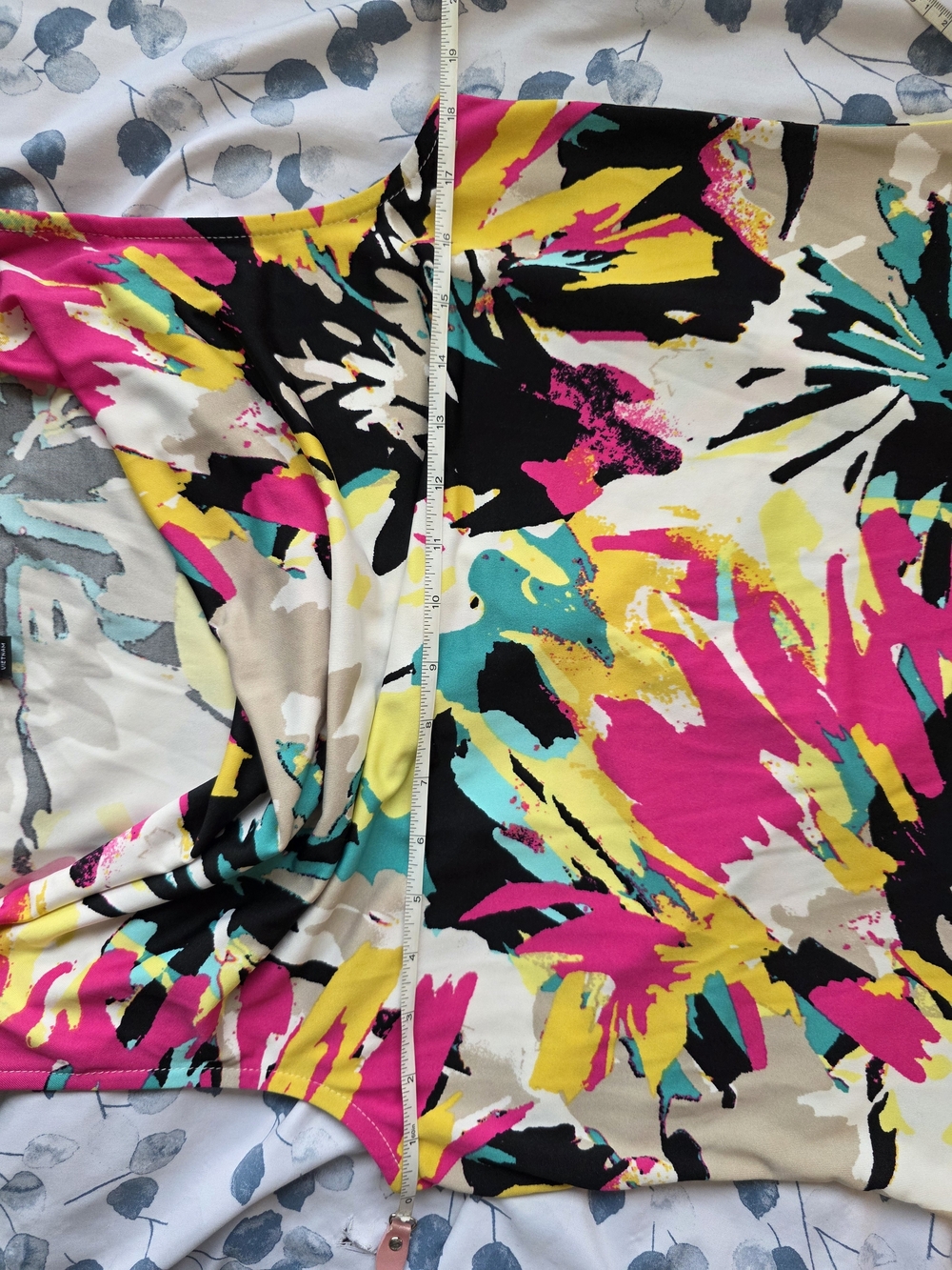 Tahari Multicolour Abstract Print Cowl Neck Sleeveless Top Size Large - Picture 9 of 11